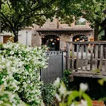 Slow Village Anduze - Cevennes Campsite Corbes