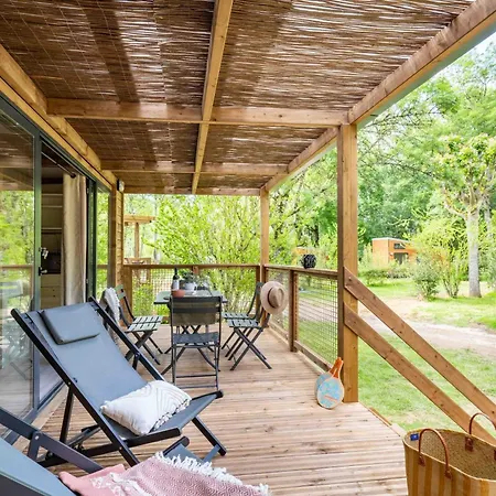 Slow Village Anduze 3* Corbes