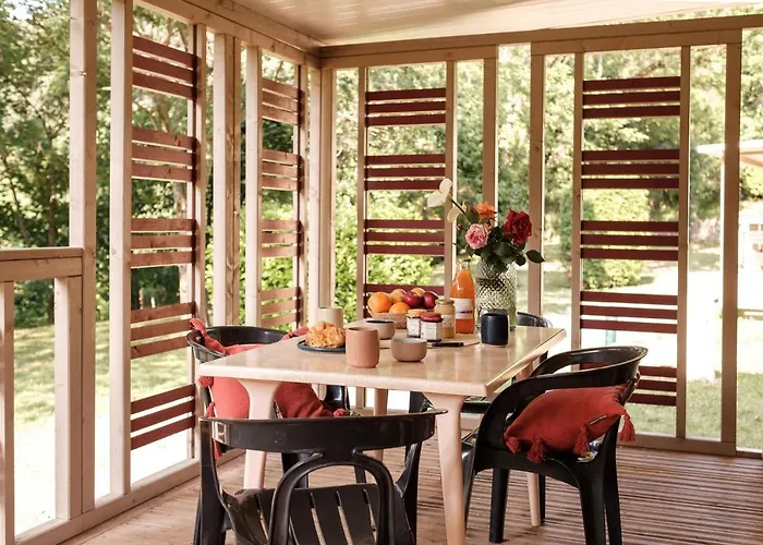 Кемпинг Slow Village Anduze - Cevennes 3*