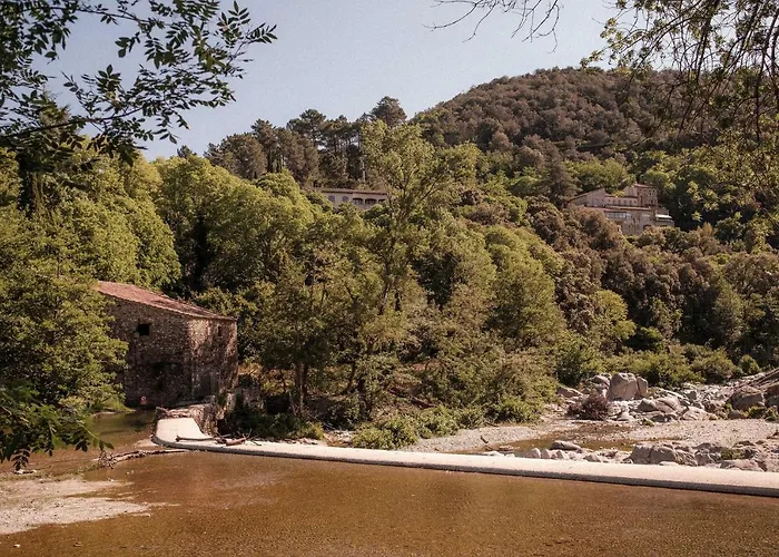 Slow Village Anduze - Cevennes 3*