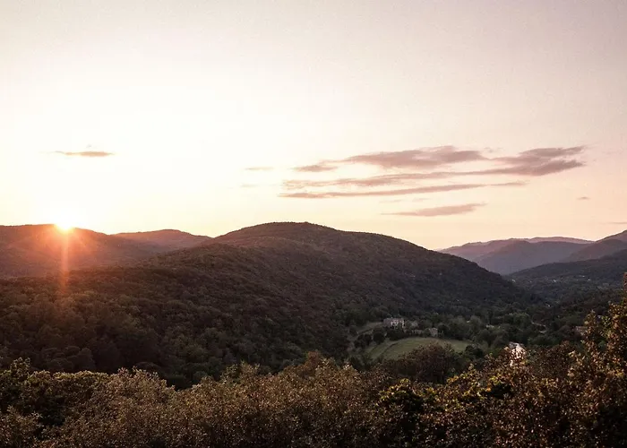 Slow Village Anduze - Cevennes Кемпинг 3*